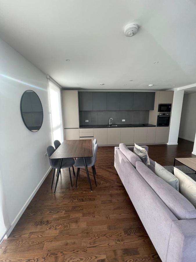 Immaculate 2Bed Apartment In London- City Views Zewnętrze zdjęcie
